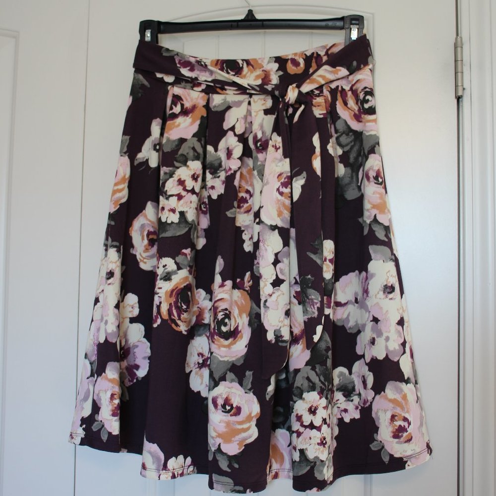 Haute Monde Floral Midi Skirt Sz L